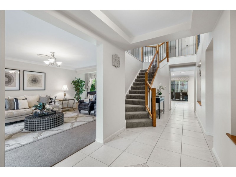 2 Gabrielle Place, Manly West QLD 4179