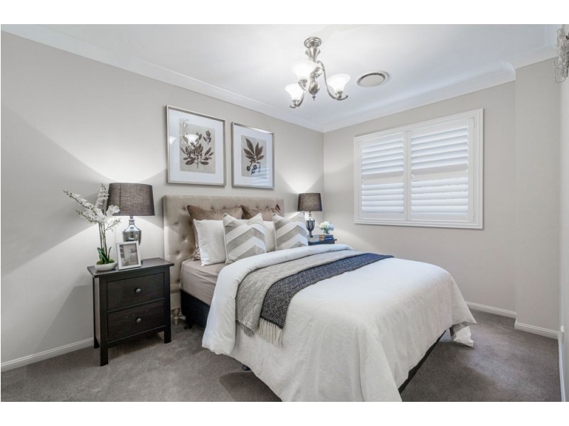 2 Gabrielle Place, Manly West QLD 4179