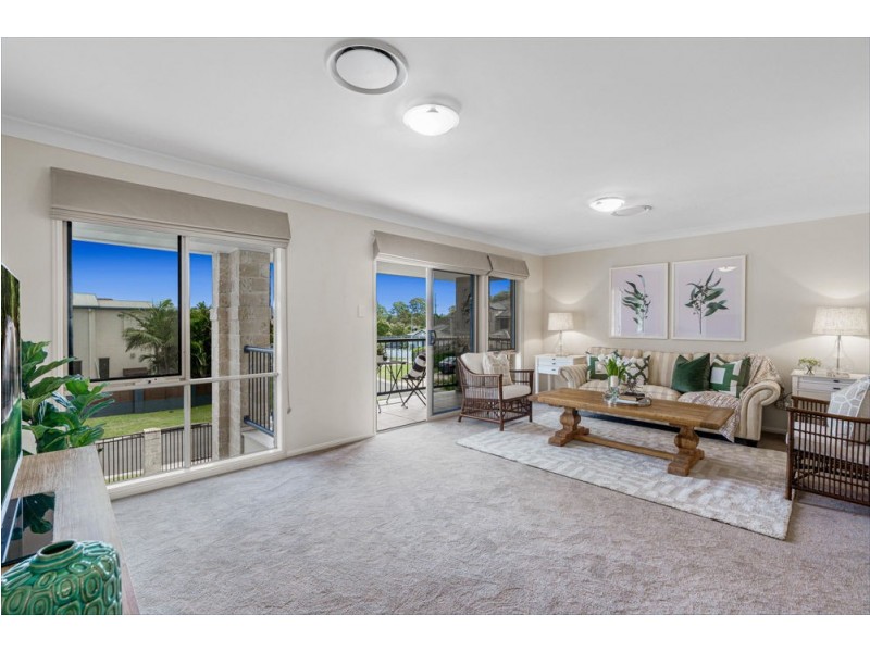 2 Gabrielle Place, Manly West QLD 4179