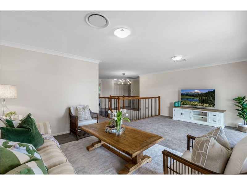 2 Gabrielle Place, Manly West QLD 4179