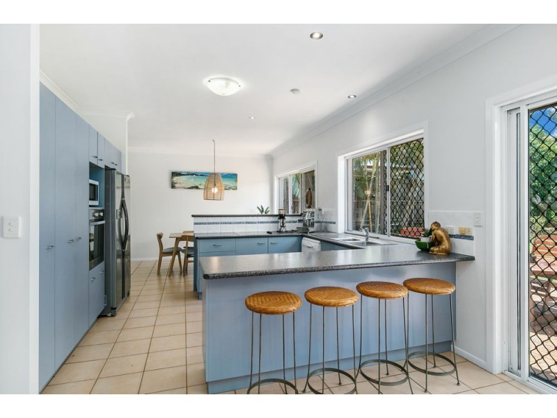 117 Talwong Street, Manly West QLD 4179