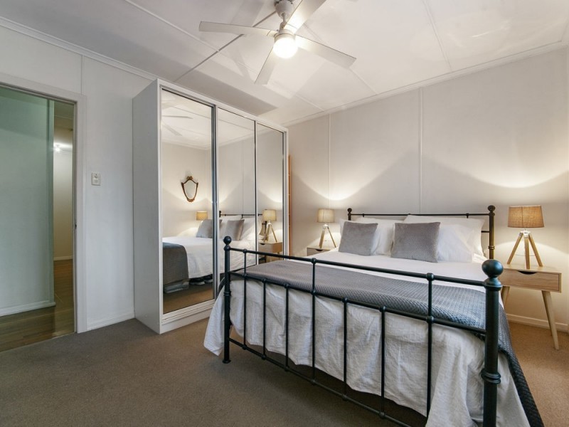 2321 Wynnum Road, Wynnum QLD 4178