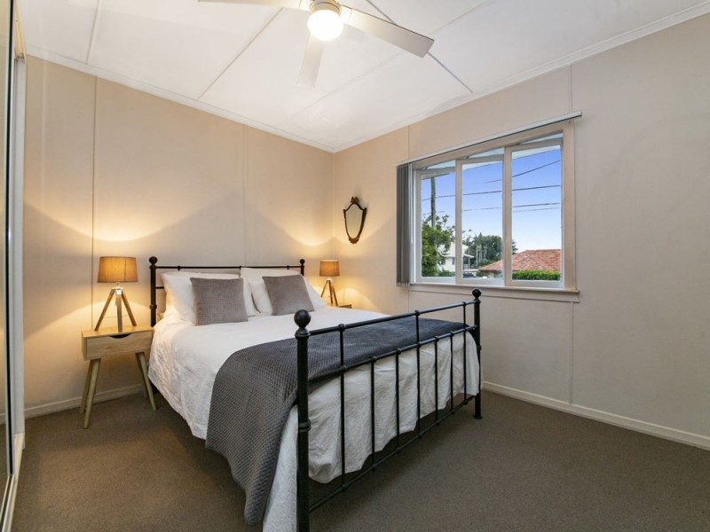 2321 Wynnum Road, Wynnum QLD 4178