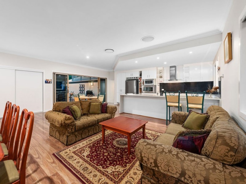 55 Wattle Place, Gumdale QLD 4154