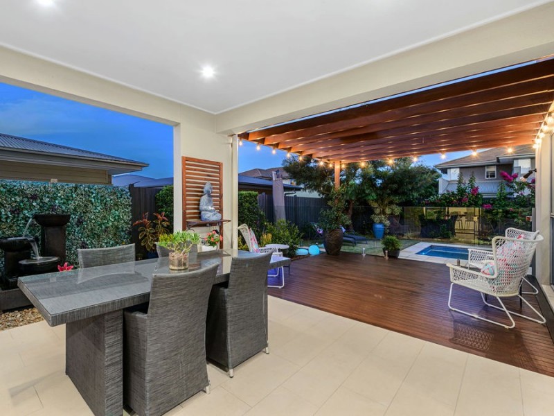 37 Brook Street, Wakerley QLD 4154