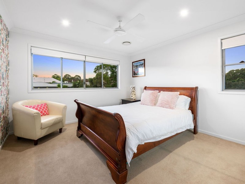 37 Brook Street, Wakerley QLD 4154