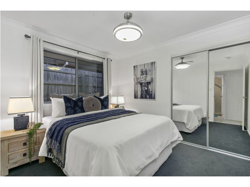 47 Schooner Circuit, Manly West QLD 4179