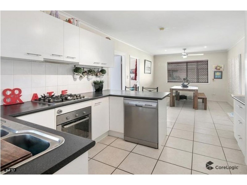 87 Henry Street, Wynnum QLD 4178