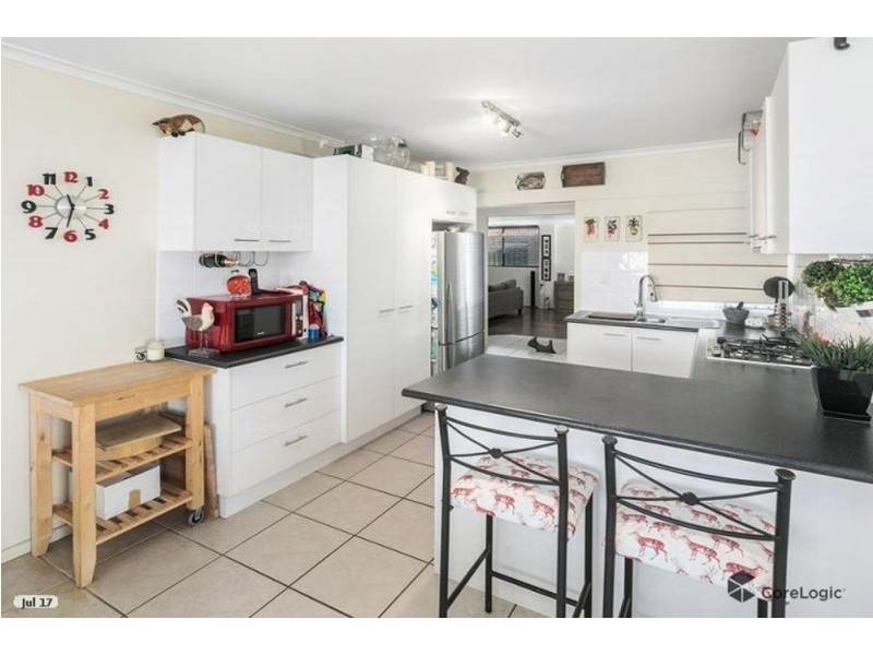 87 Henry Street, Wynnum QLD 4178