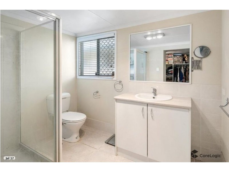 87 Henry Street, Wynnum QLD 4178