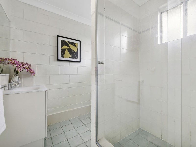 12/2018 Wynnum Road, Wynnum West QLD 4178