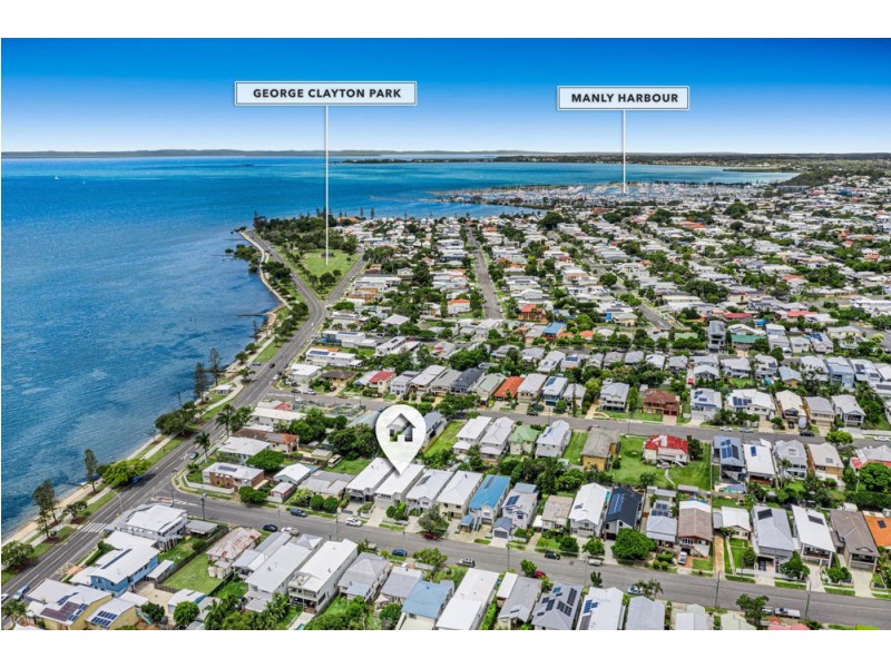 14 Pine Street, Wynnum QLD 4178