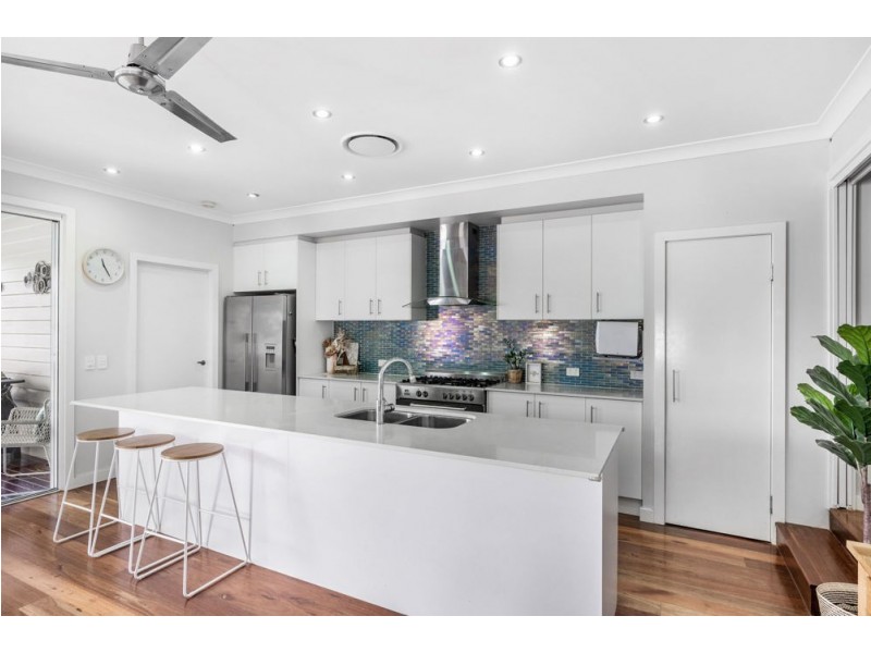 29 Killarney Avenue, Manly West QLD 4179