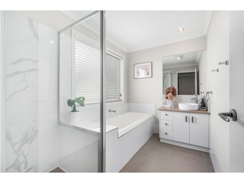 29 Killarney Avenue, Manly West QLD 4179