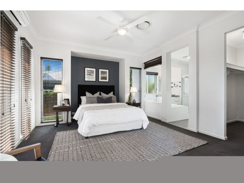 28 Senden Crescent, Manly West QLD 4179