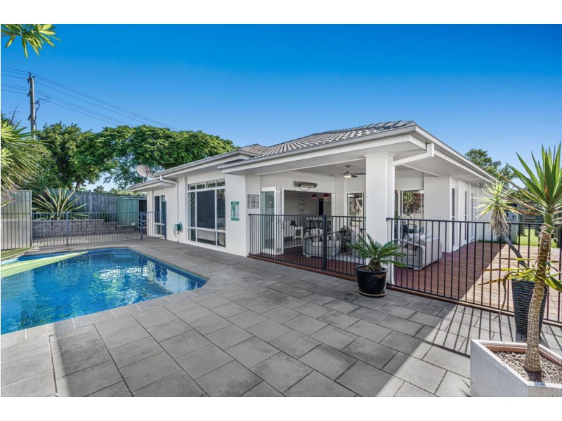 28 Senden Crescent, Manly West QLD 4179