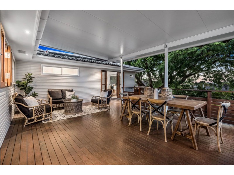 10 Beavis Street, Manly West QLD 4179
