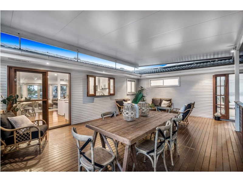 10 Beavis Street, Manly West QLD 4179