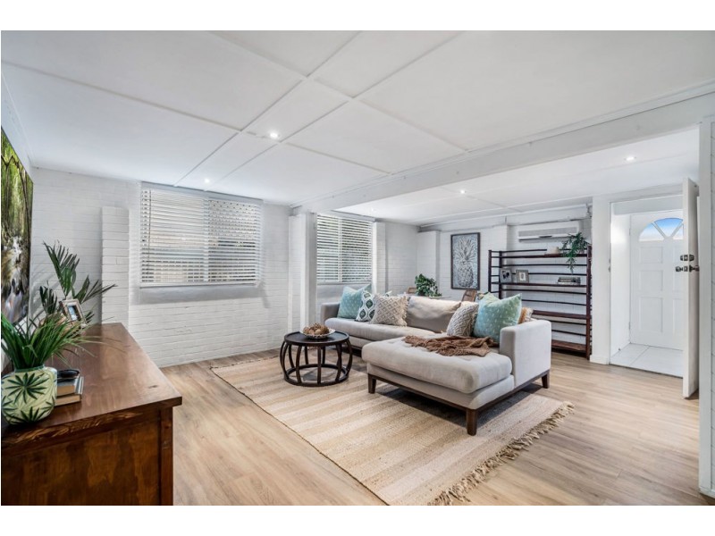 10 Beavis Street, Manly West QLD 4179