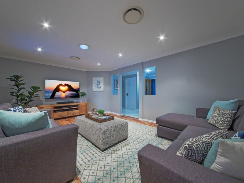 7 Joy Place, Wakerley QLD 4154