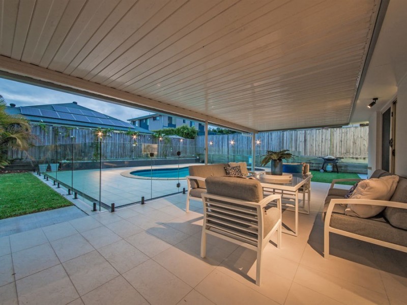 7 Joy Place, Wakerley QLD 4154