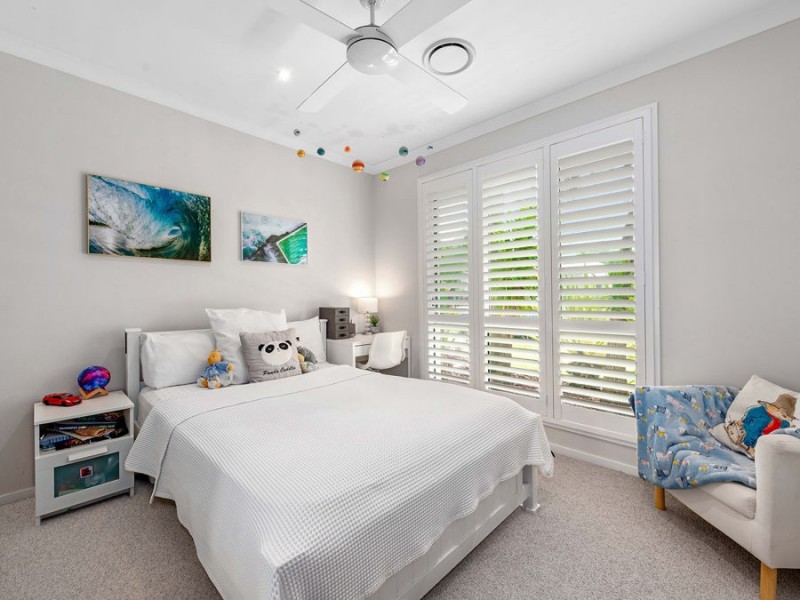 4 Brush Box Place, Wakerley QLD 4154