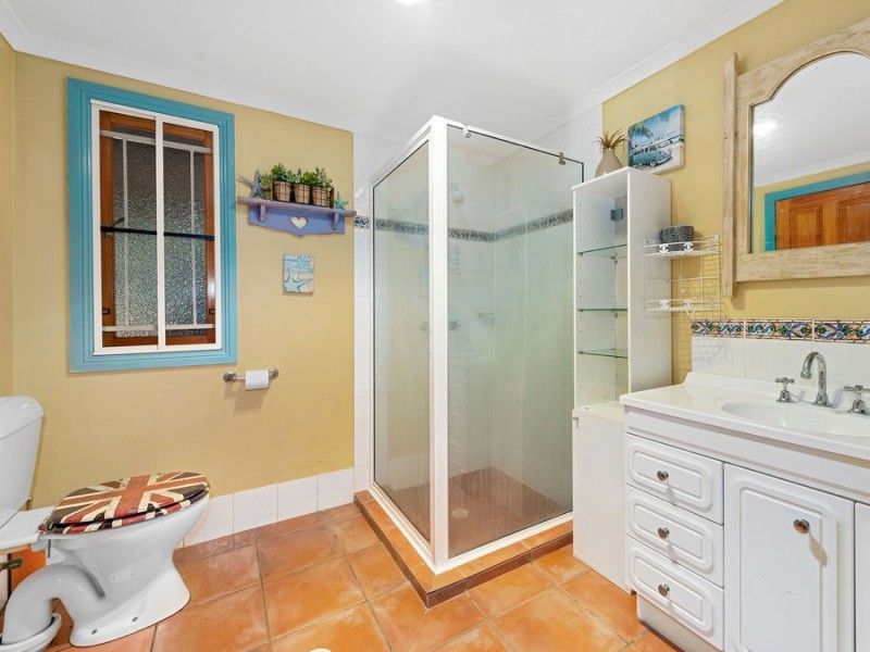 46 Abbotsleigh Street, Holland Park QLD 4121