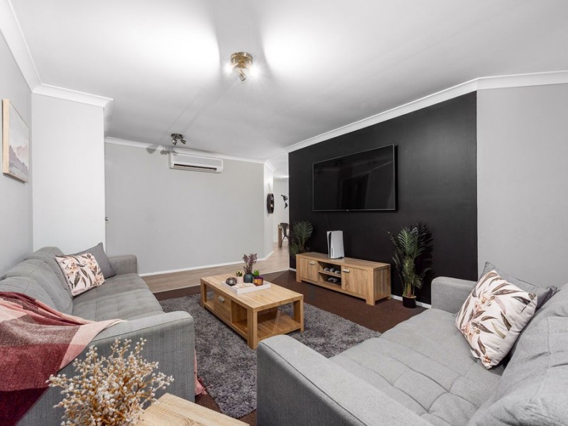 18 Ransom Place, Wakerley QLD 4154