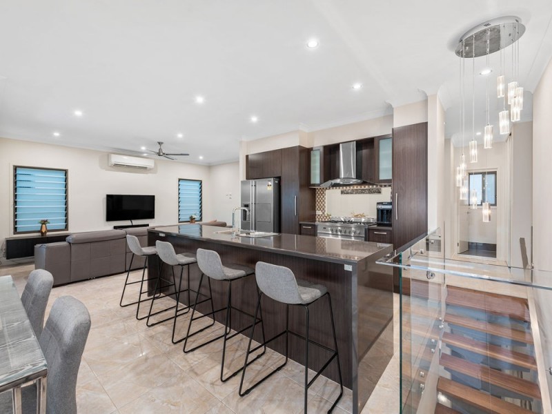 62 Petersen Street, Wynnum QLD 4178