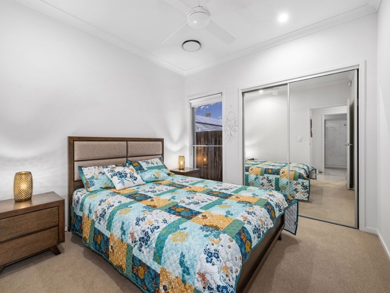 50 Margaret Crescent, Wakerley QLD 4154