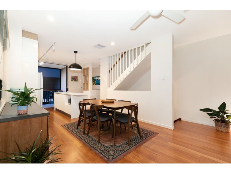 8/126 School Road, Yeronga QLD 4104