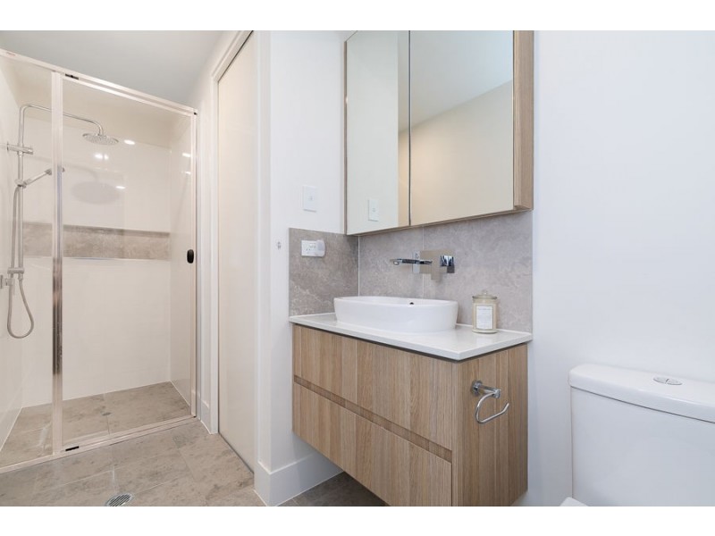 8/126 School Road, Yeronga QLD 4104