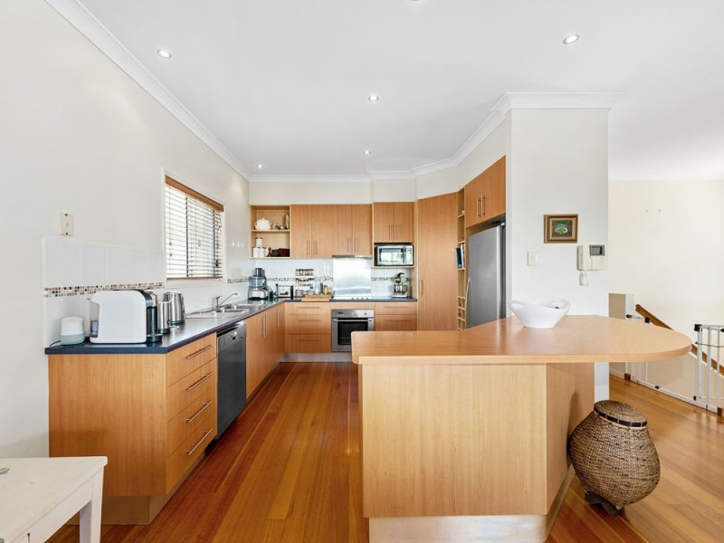 30 Stratton Terrace, Wynnum QLD 4178