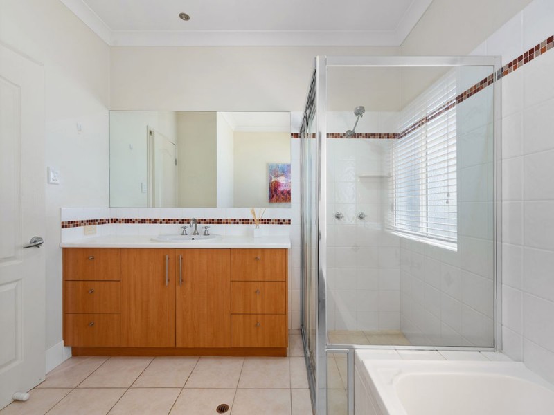 30 Stratton Terrace, Wynnum QLD 4178