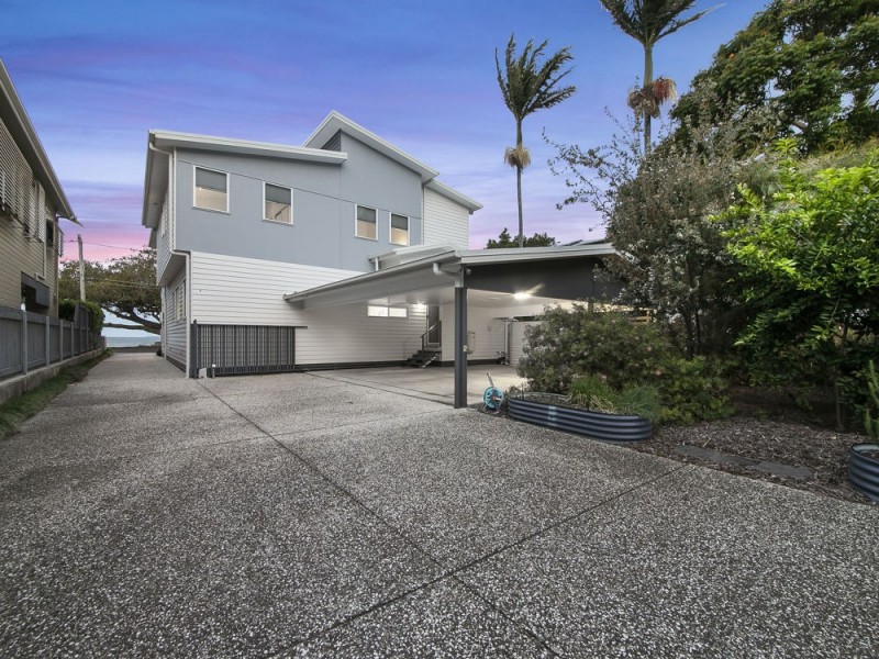 12 Wynnum North Esplanade, Wynnum QLD 4178