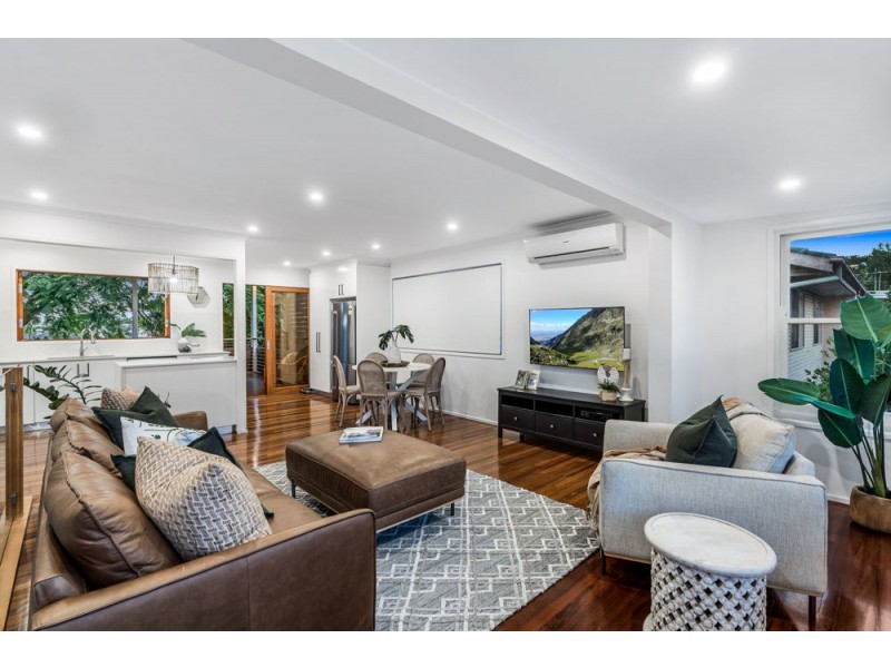 10 Beavis Street, Manly West QLD 4179