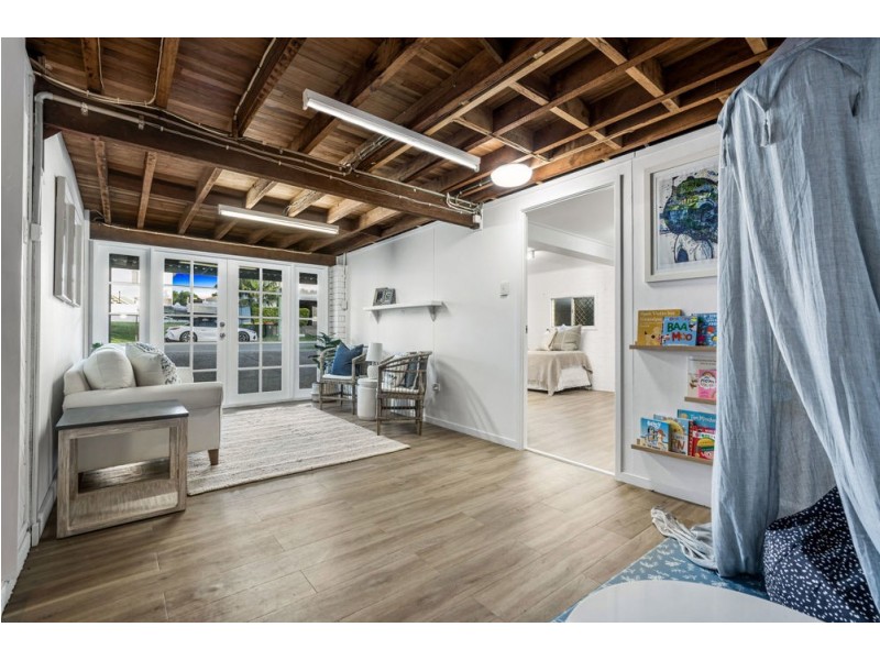 10 Beavis Street, Manly West QLD 4179