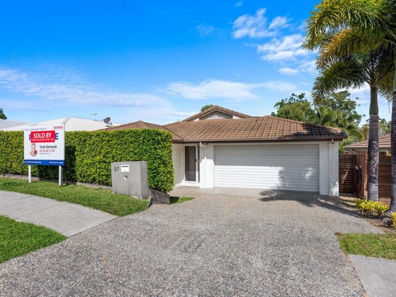 27 Dundee Cres, Wakerley QLD 4154