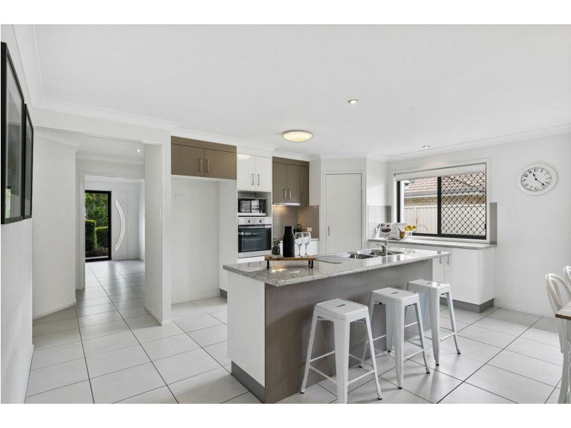 118 School Road, Wynnum West QLD 4178