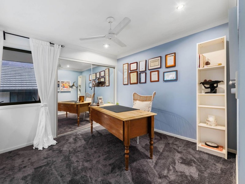 19 Hepburn Close, Wakerley QLD 4154