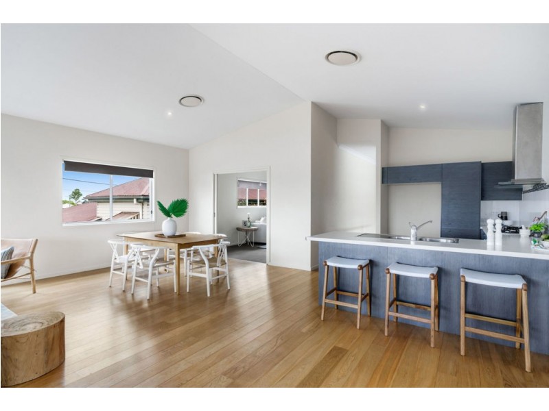 26 Haylock Street, Wynnum QLD 4178