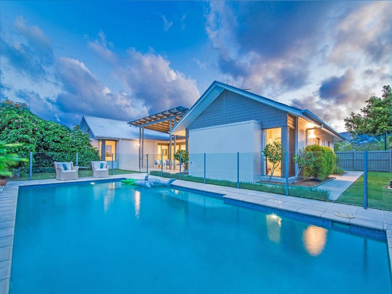 43 Mossvale Drive, Wakerley QLD 4154