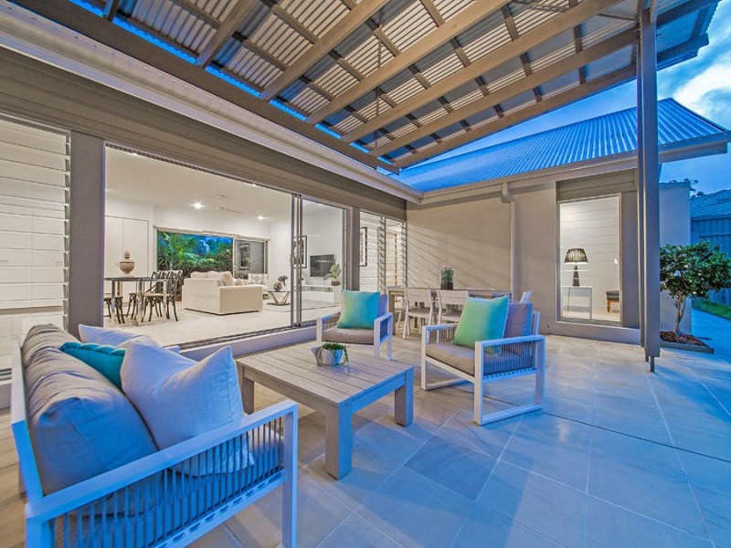 43 Mossvale Drive, Wakerley QLD 4154