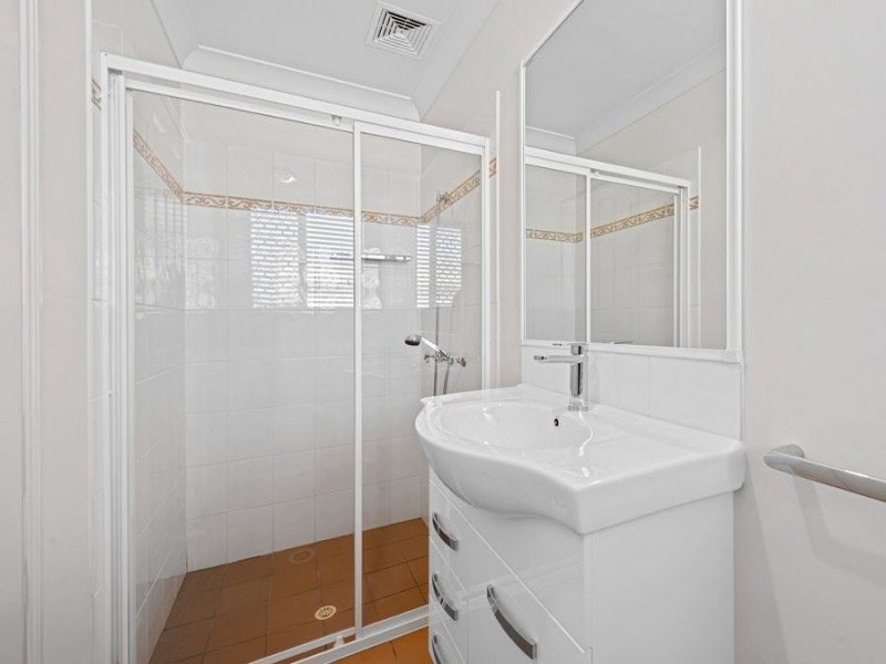 2 Ransom Place, Wakerley QLD 4154