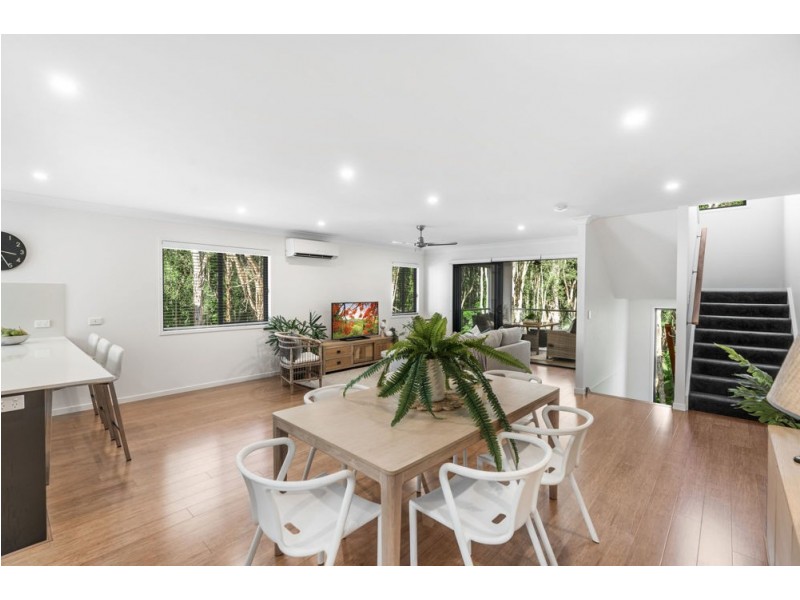 20/15 Oasis Close, Manly West QLD 4179