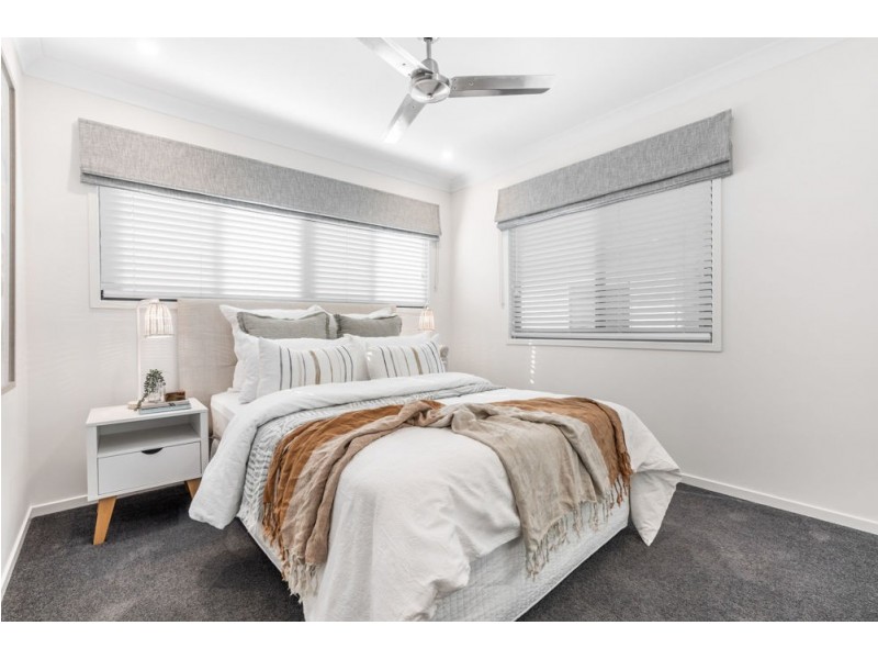 20/15 Oasis Close, Manly West QLD 4179
