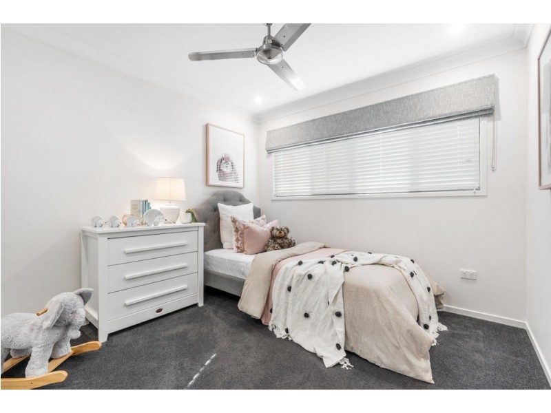20/15 Oasis Close, Manly West QLD 4179