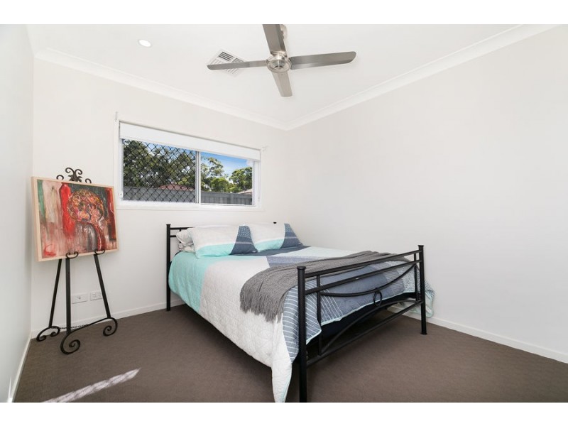 24 Gardenia Place, Gumdale QLD 4154