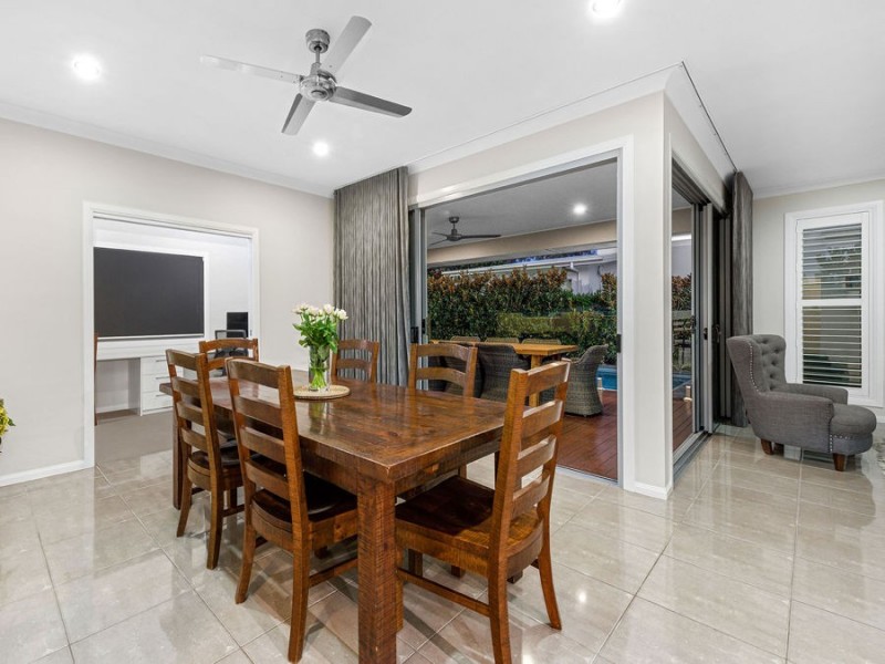 79 Feathertail Place, Wakerley QLD 4154