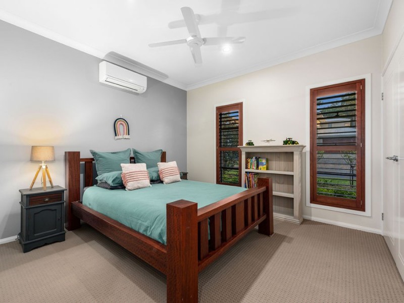 79 Feathertail Place, Wakerley QLD 4154